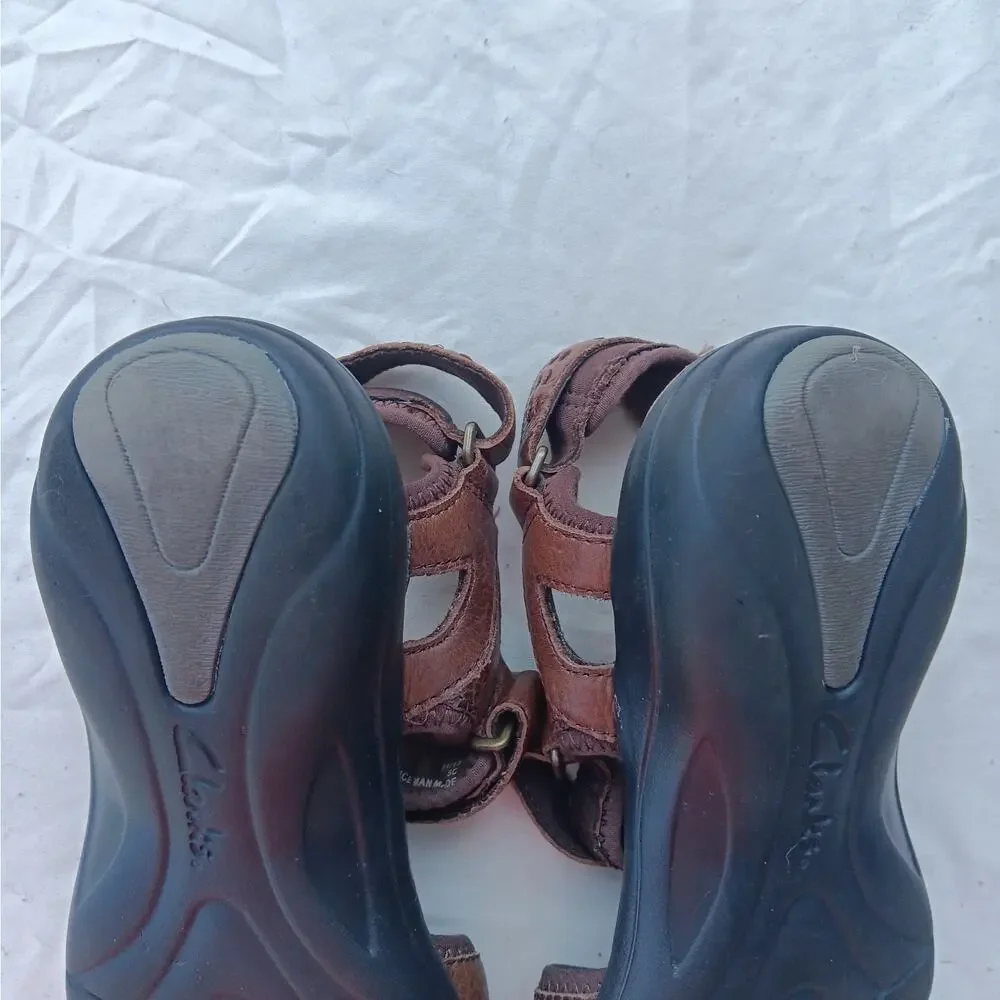 Clarks these sandals