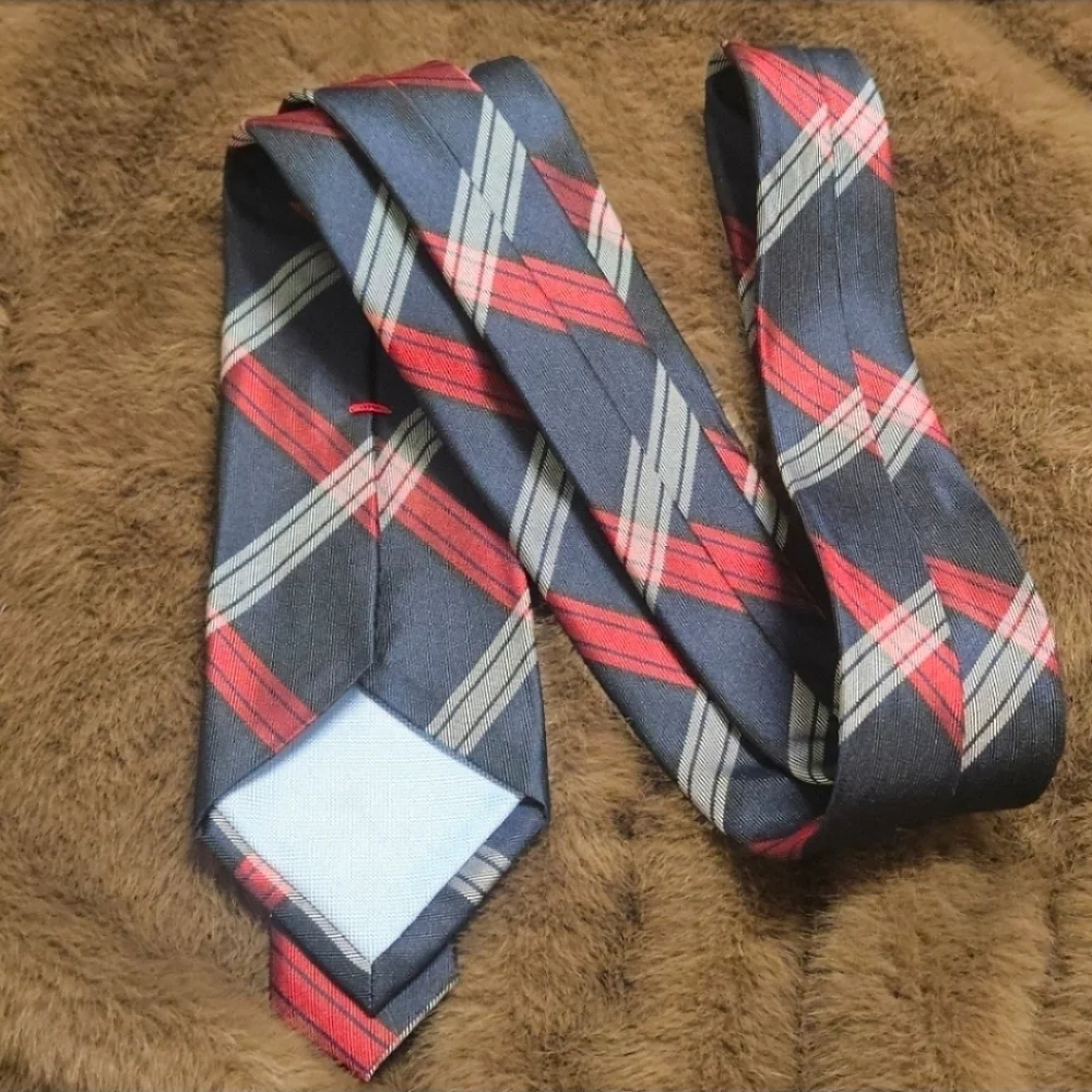 Tommy Hilfiger elegant navy