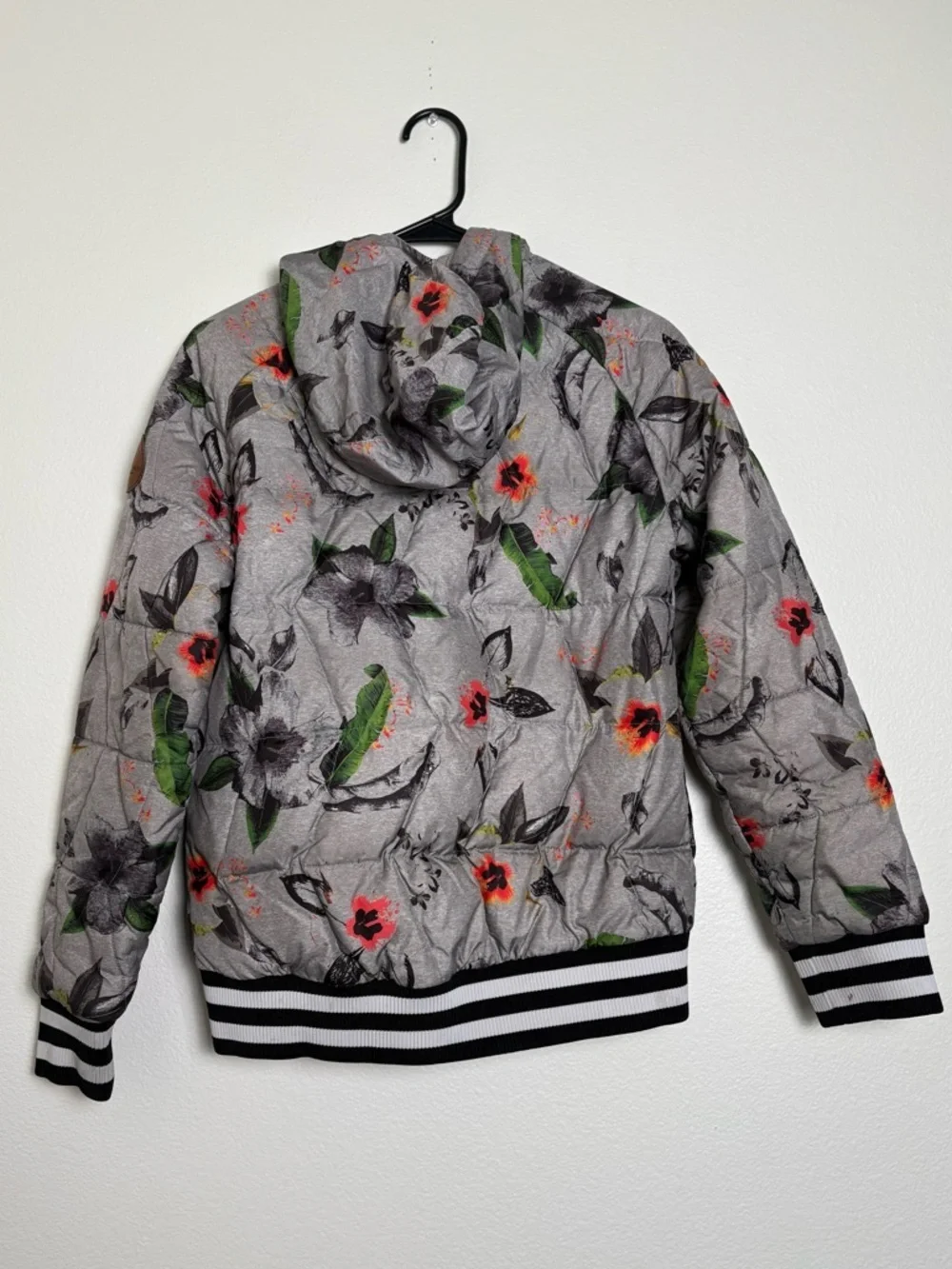 Obermeyer quilted pullover
