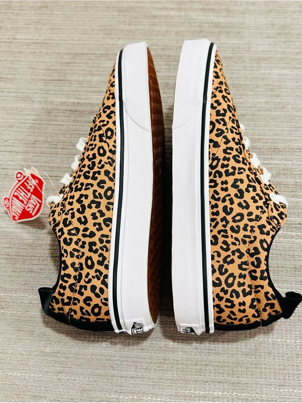 Vans women sport