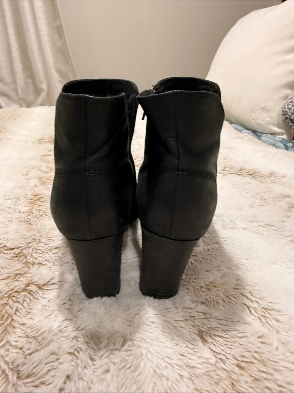 Clarks classic black