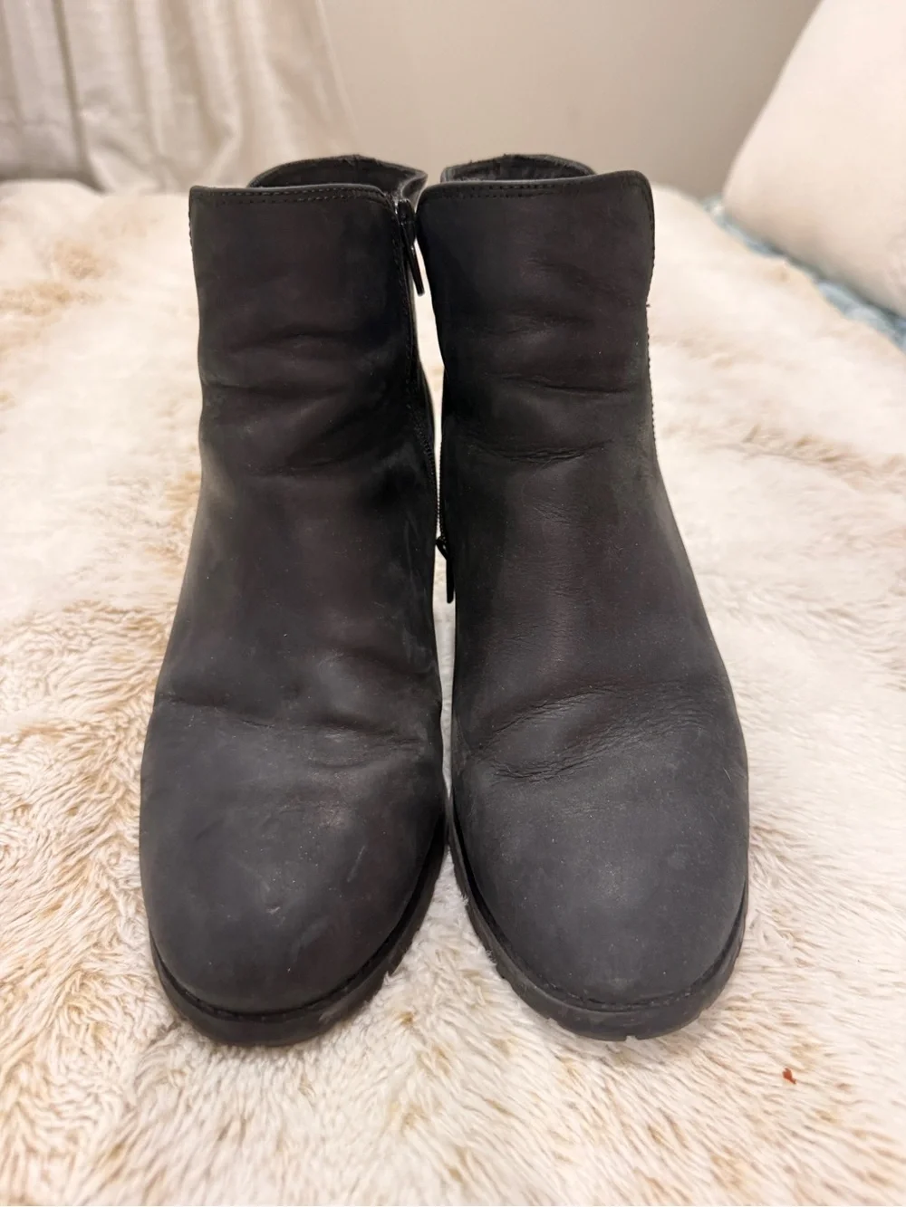 Clarks classic black