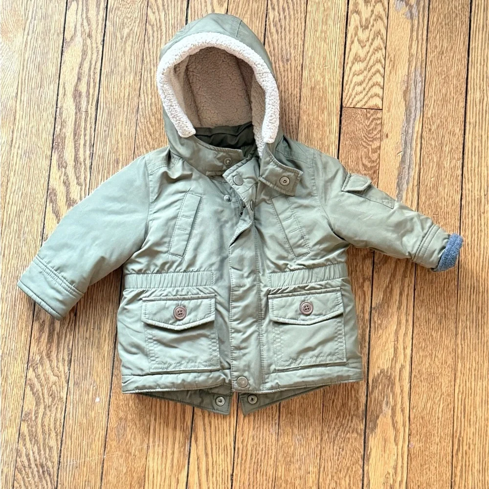 Gap Baby Puffer Coat - Size 6-12 Months