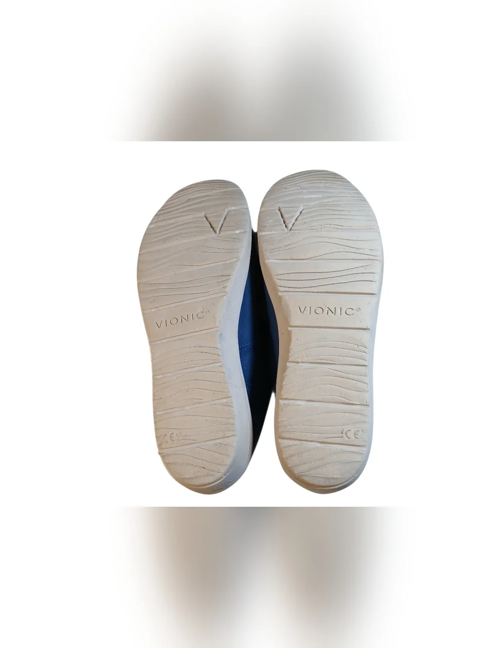 Vionic abigail walking