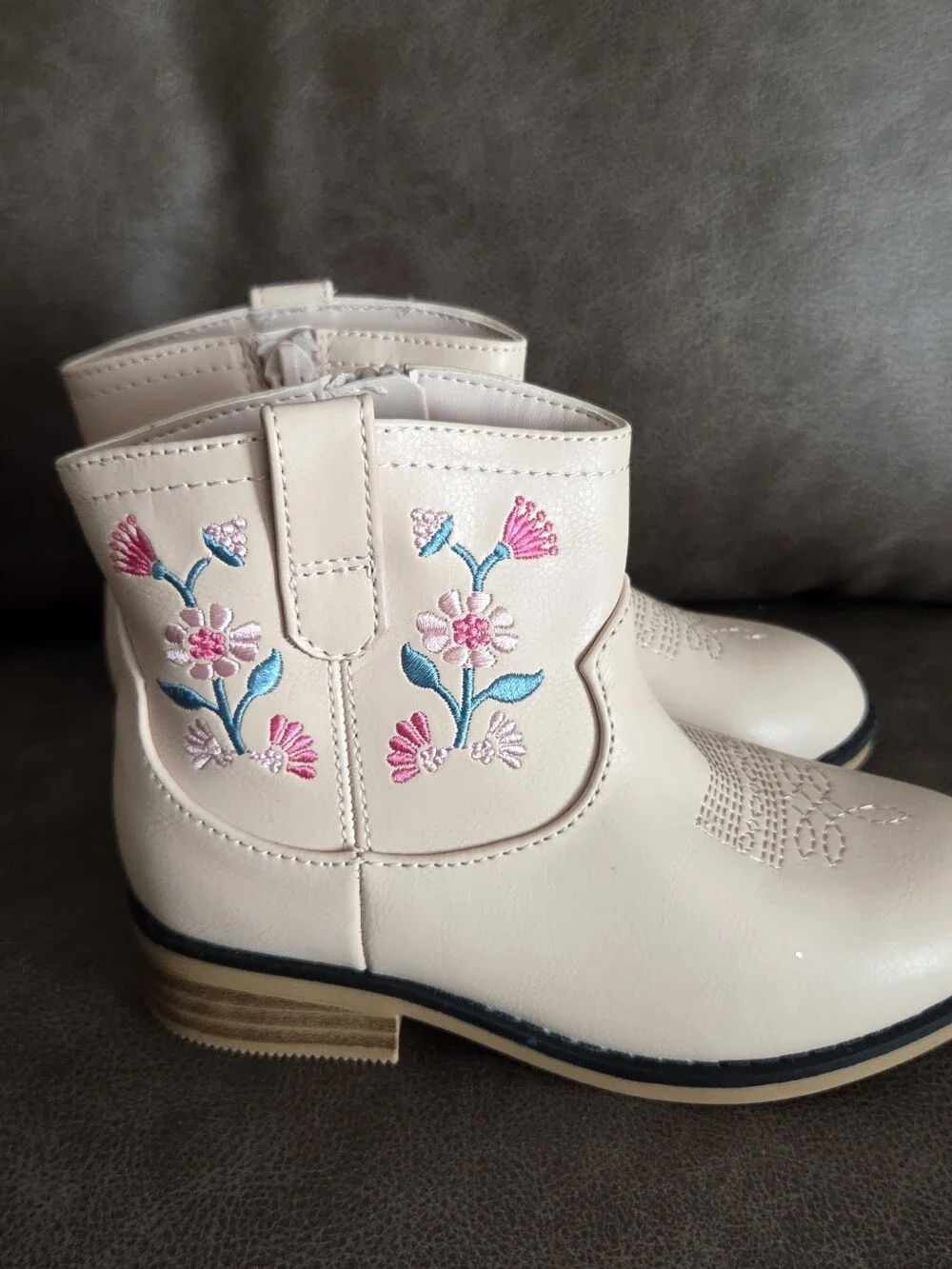 Cat & Jack stylish pink