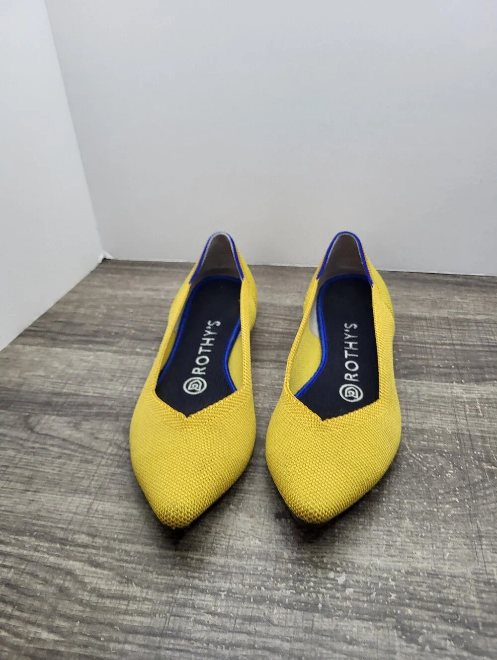 Rothys gently used