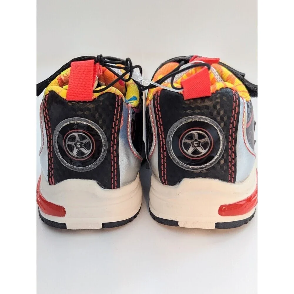 Hot Wheels nwt hot