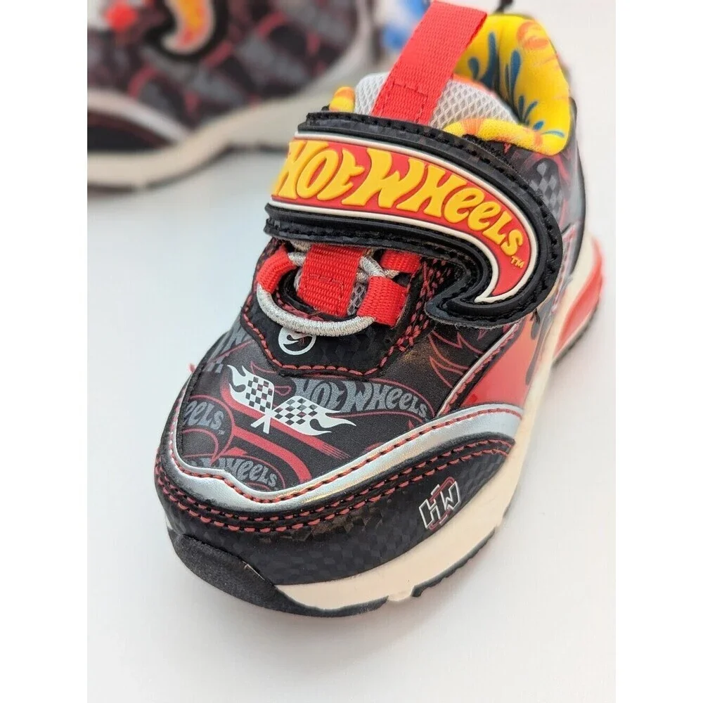 Hot Wheels nwt hot