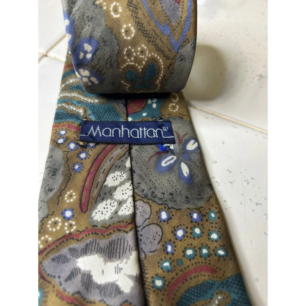 Manhattan Mens 100% Silk Paisley Pattern‎ Tie Gold Blue Burgundy