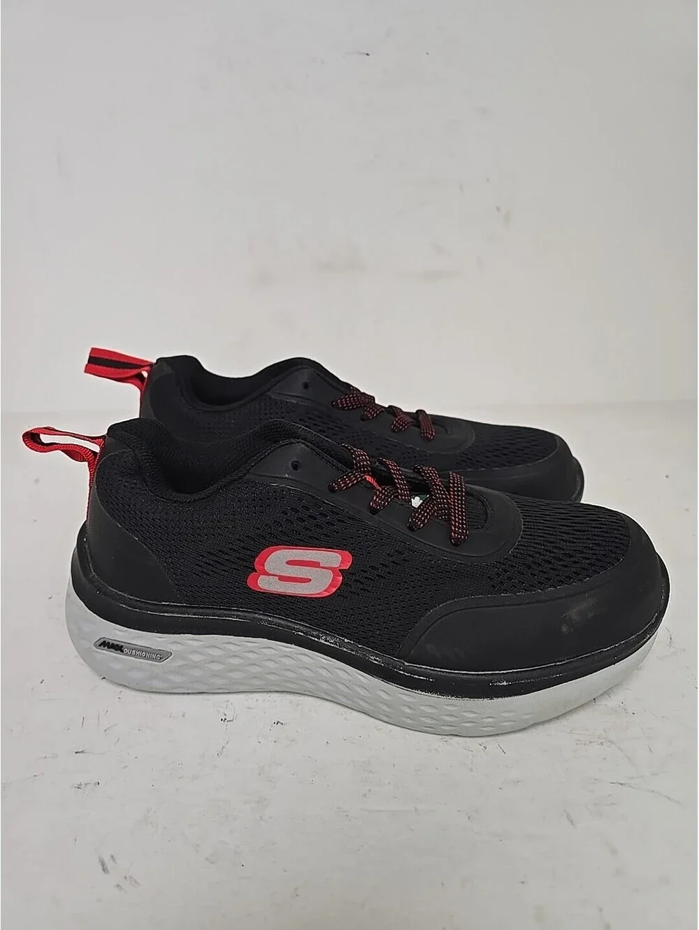 Skechers used shoes