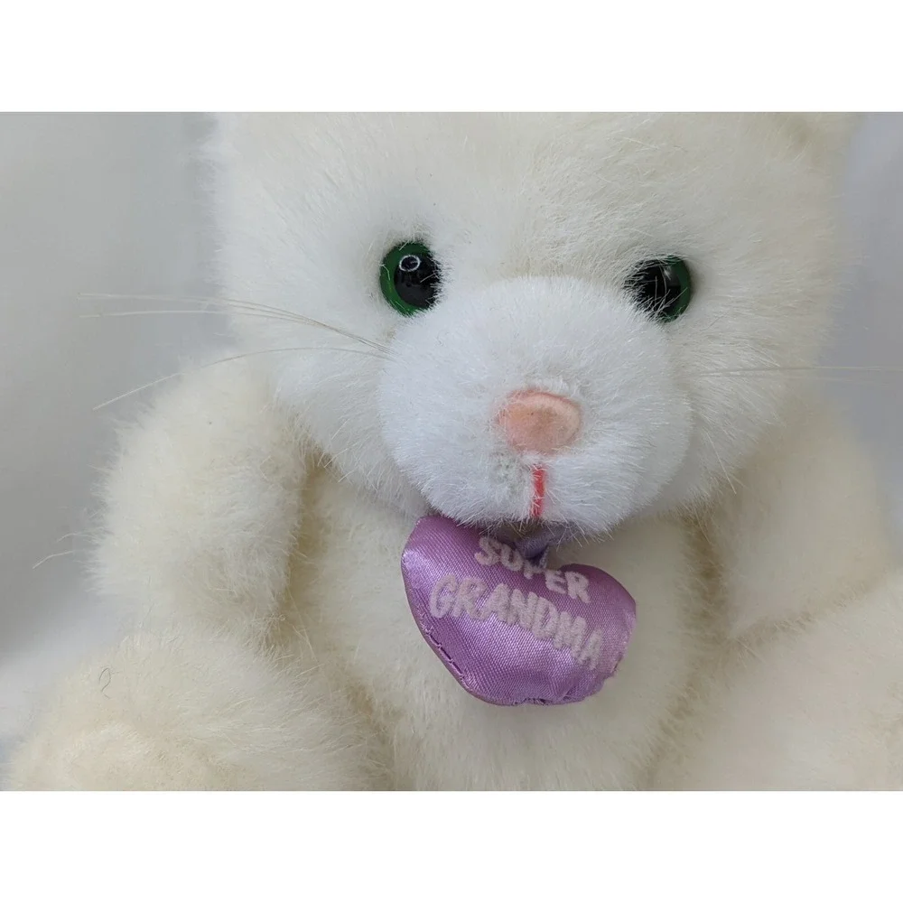 Russ white cat