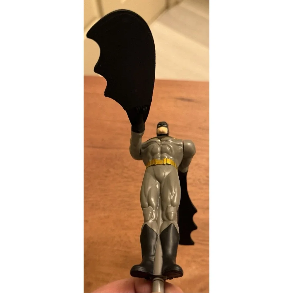 DC Comics Flying Heroes Batman Grip It‎ Rip It Action Figure Only