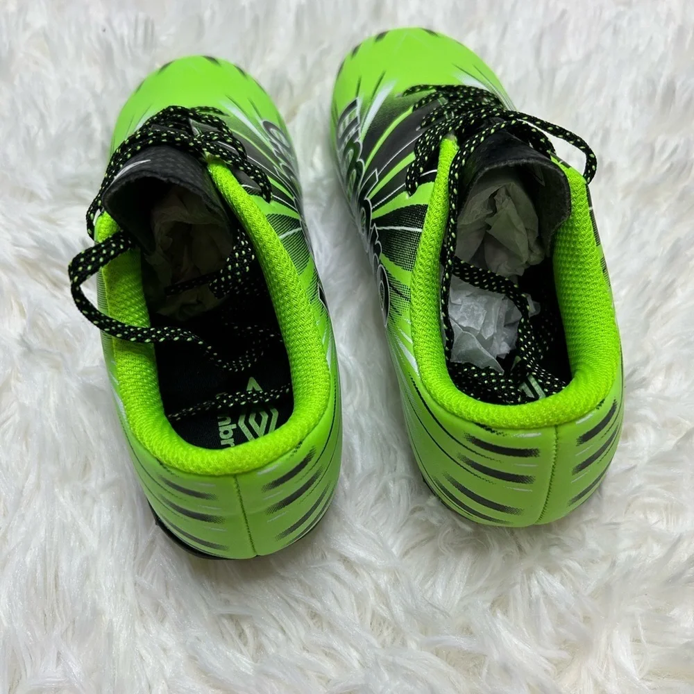 Umbro vibrant neon