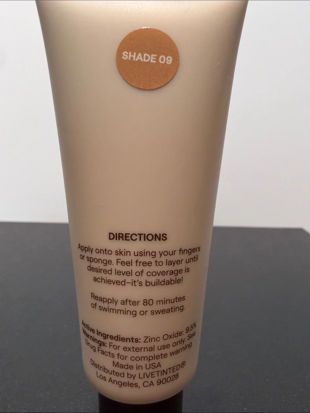 Live Tinted hueguard® skin