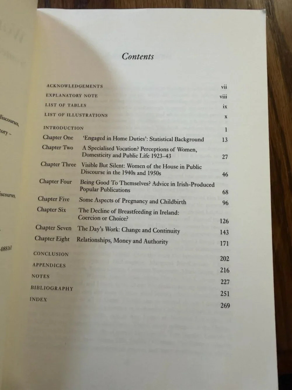 Women of the House : Women's Household Work in Ireland, 1922-1961