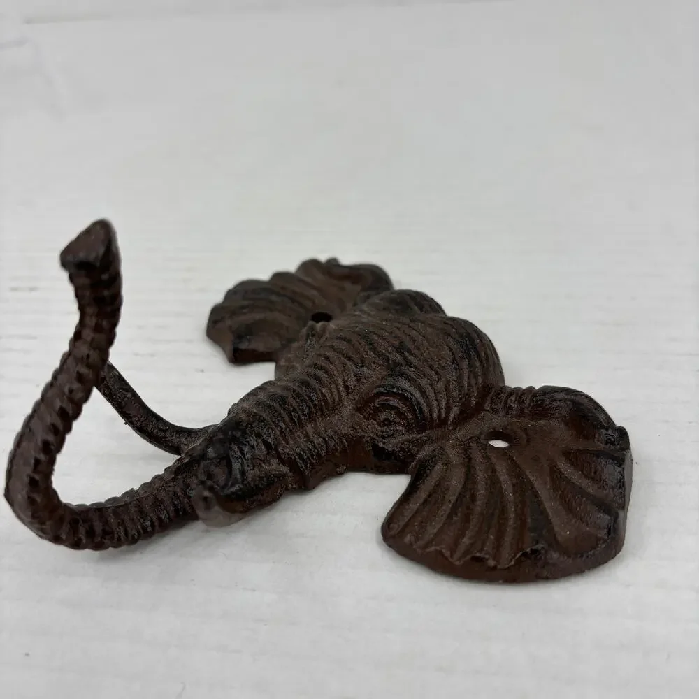 Unbranded elephant wall