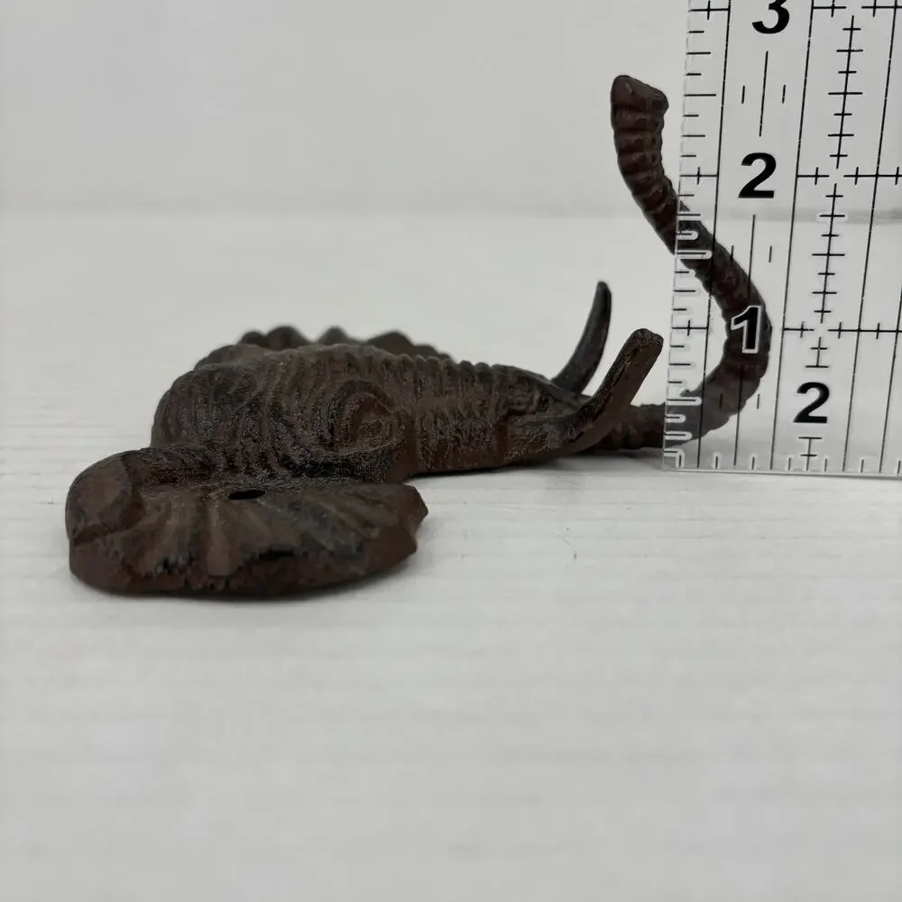 Unbranded elephant wall
