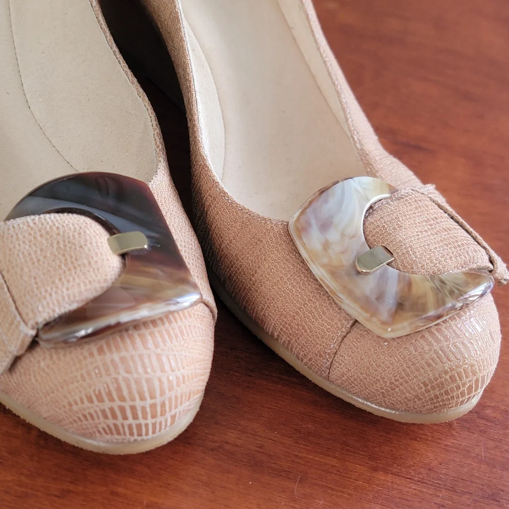 Stuart Weitzman stuart weitzman