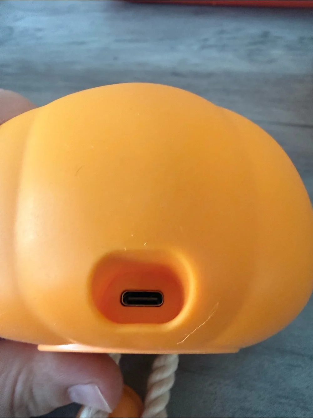 N/A cute orange