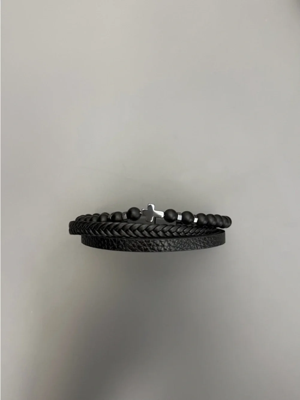 N/A stylish black