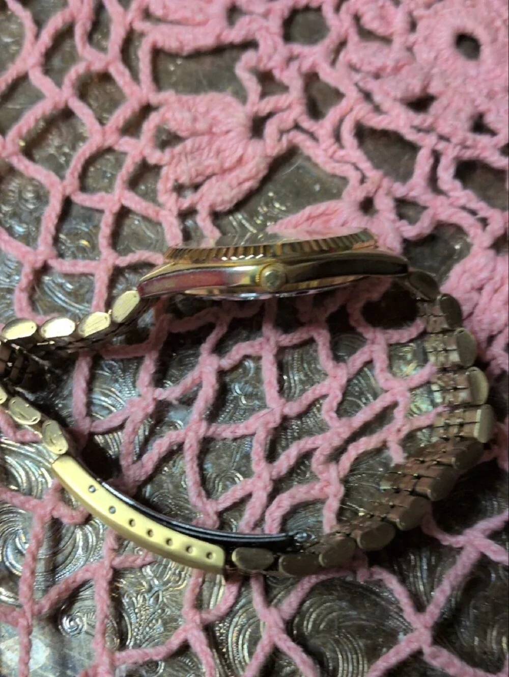 Vintage Citizen Gold-Tone Men's Bracelet Watch with Day-Date