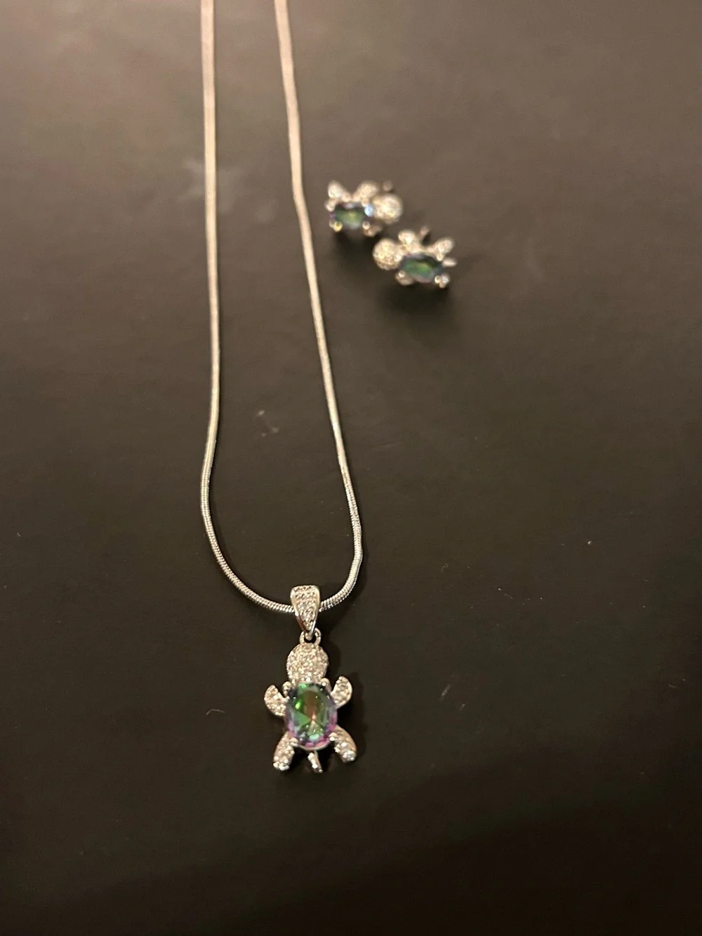 N/A elegant silver