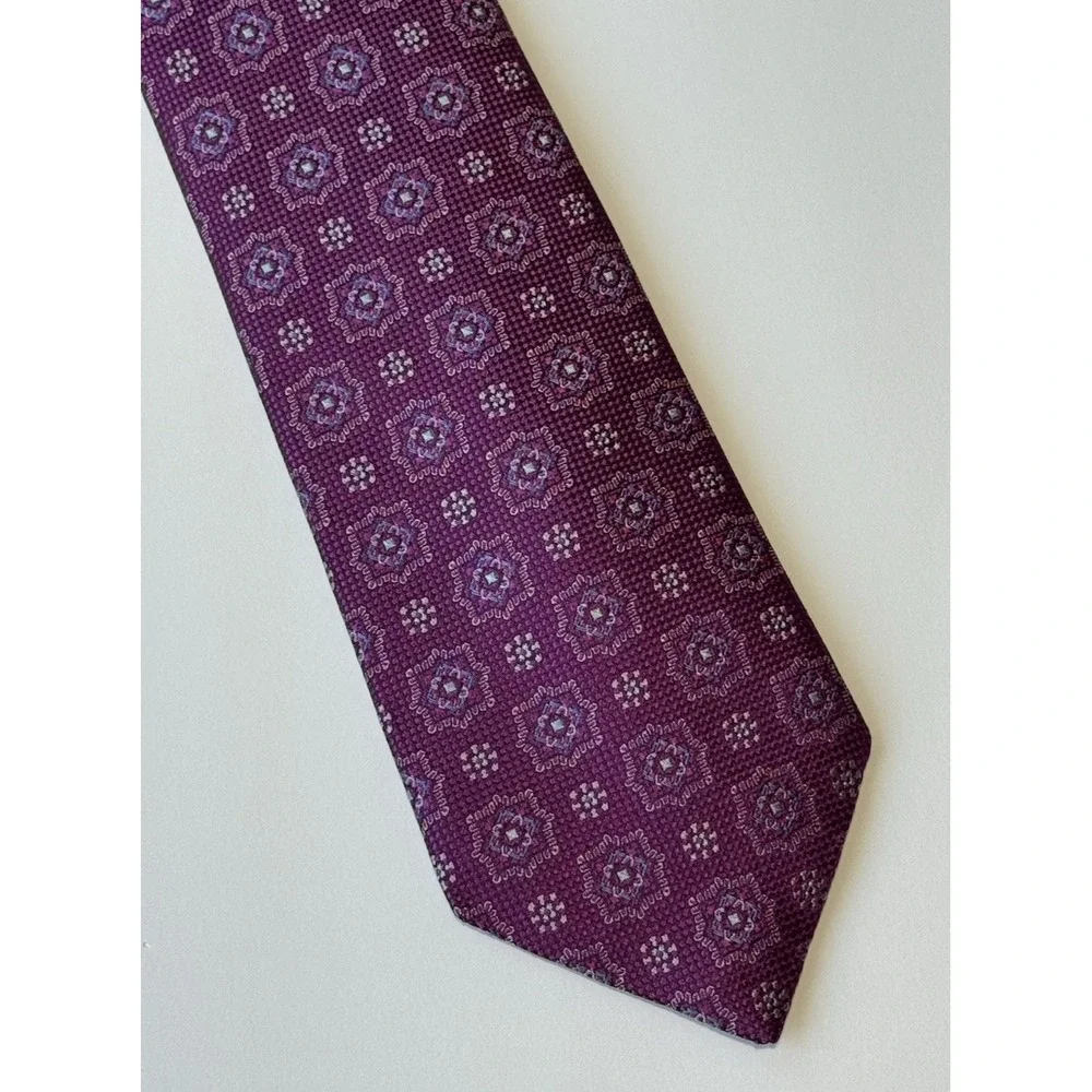 DAVID DONAHUE Men's‎ Silk Purple Necktie Italy/USA Luxury Designer Geometric EUC