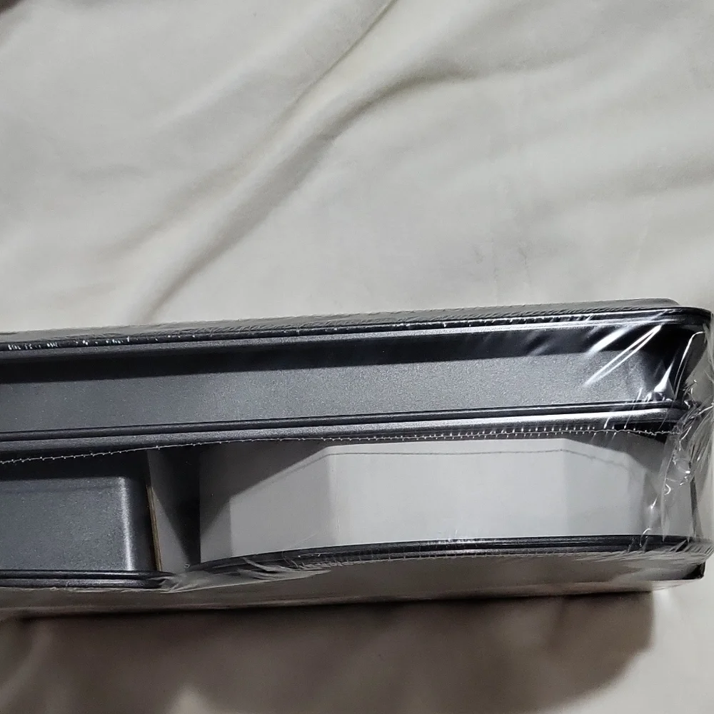 Wilton piece bakeware