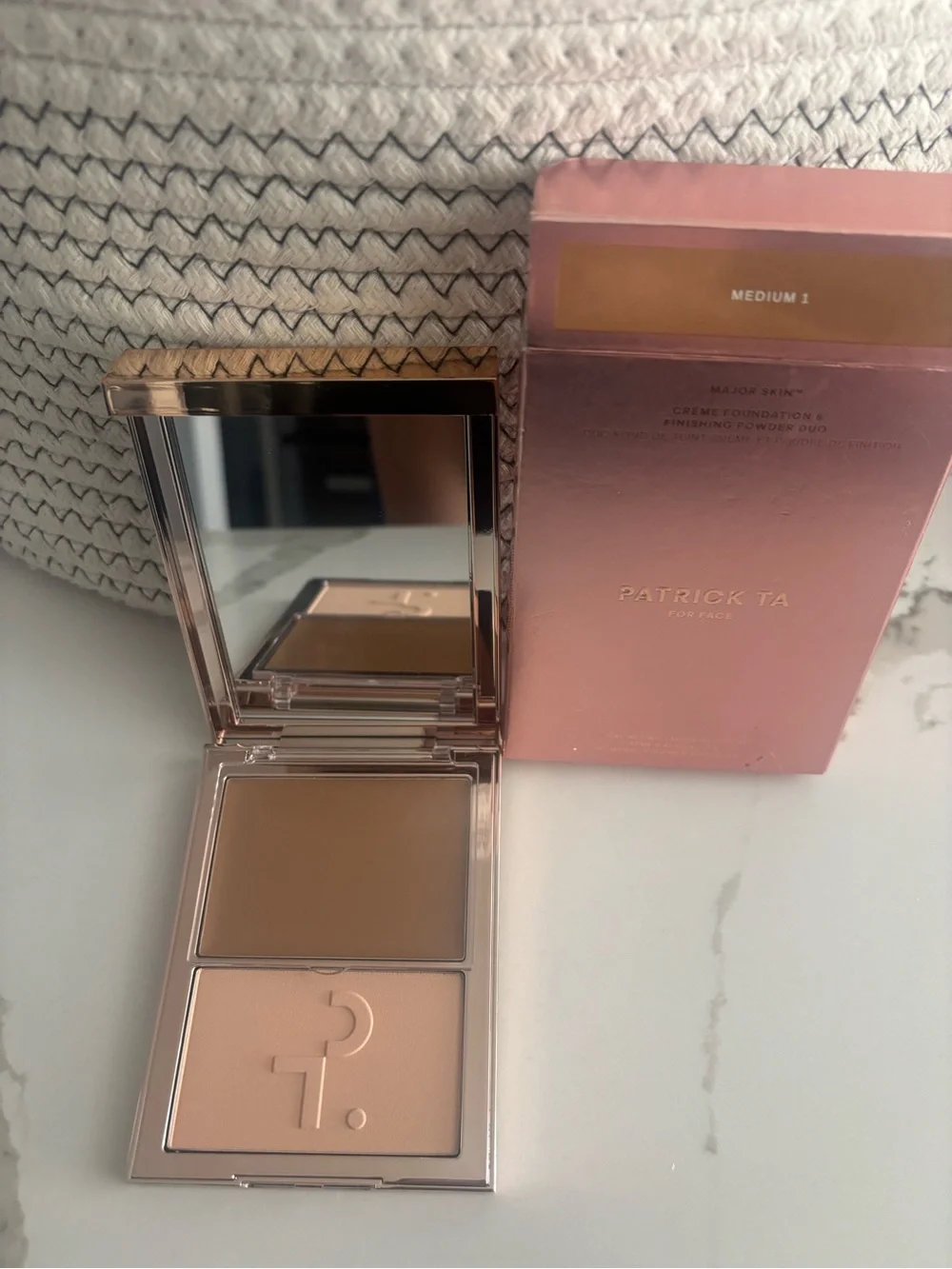 Patrick Ta Medium 1 Creme Foundation & Finishing Powder Duo