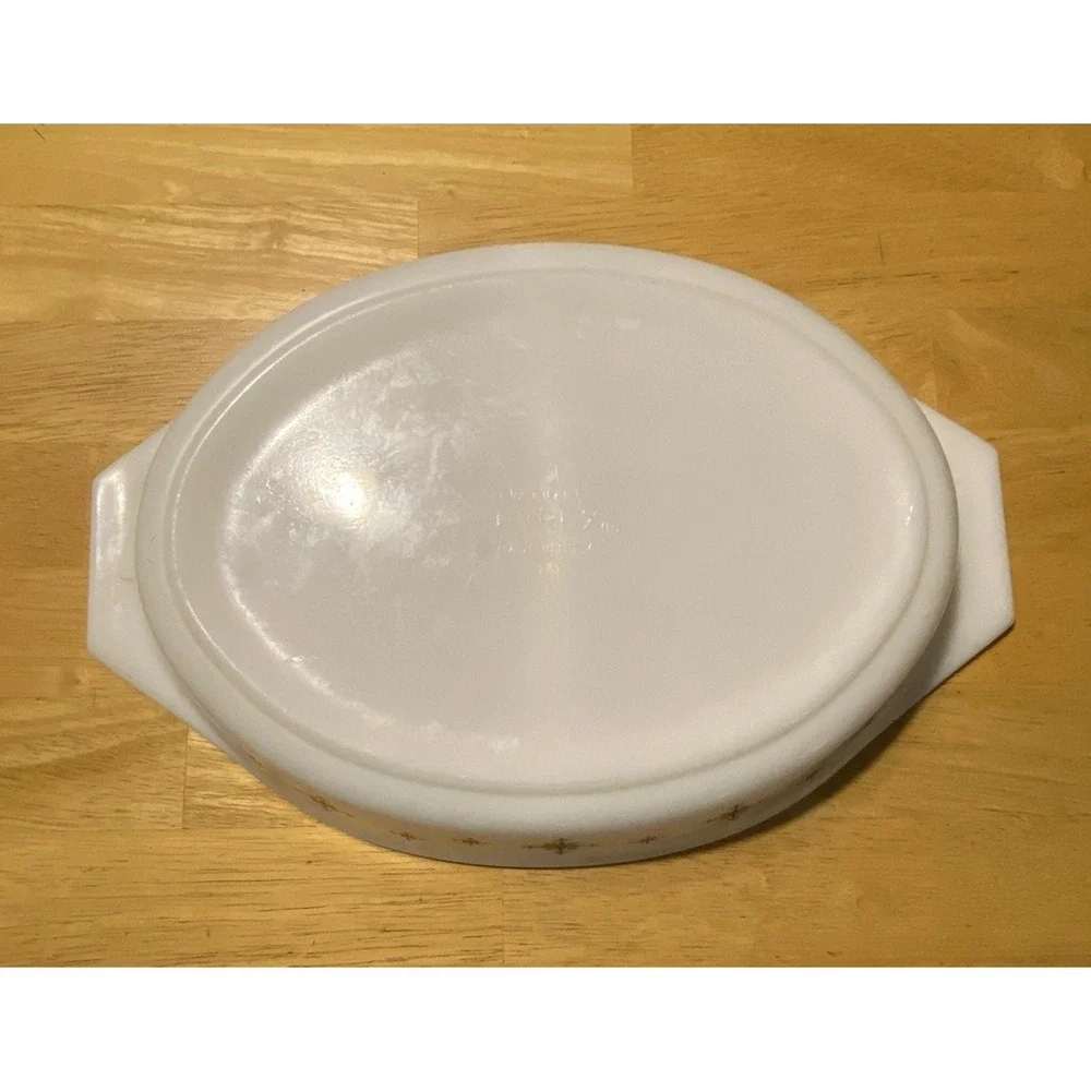 Pyrex vintage black