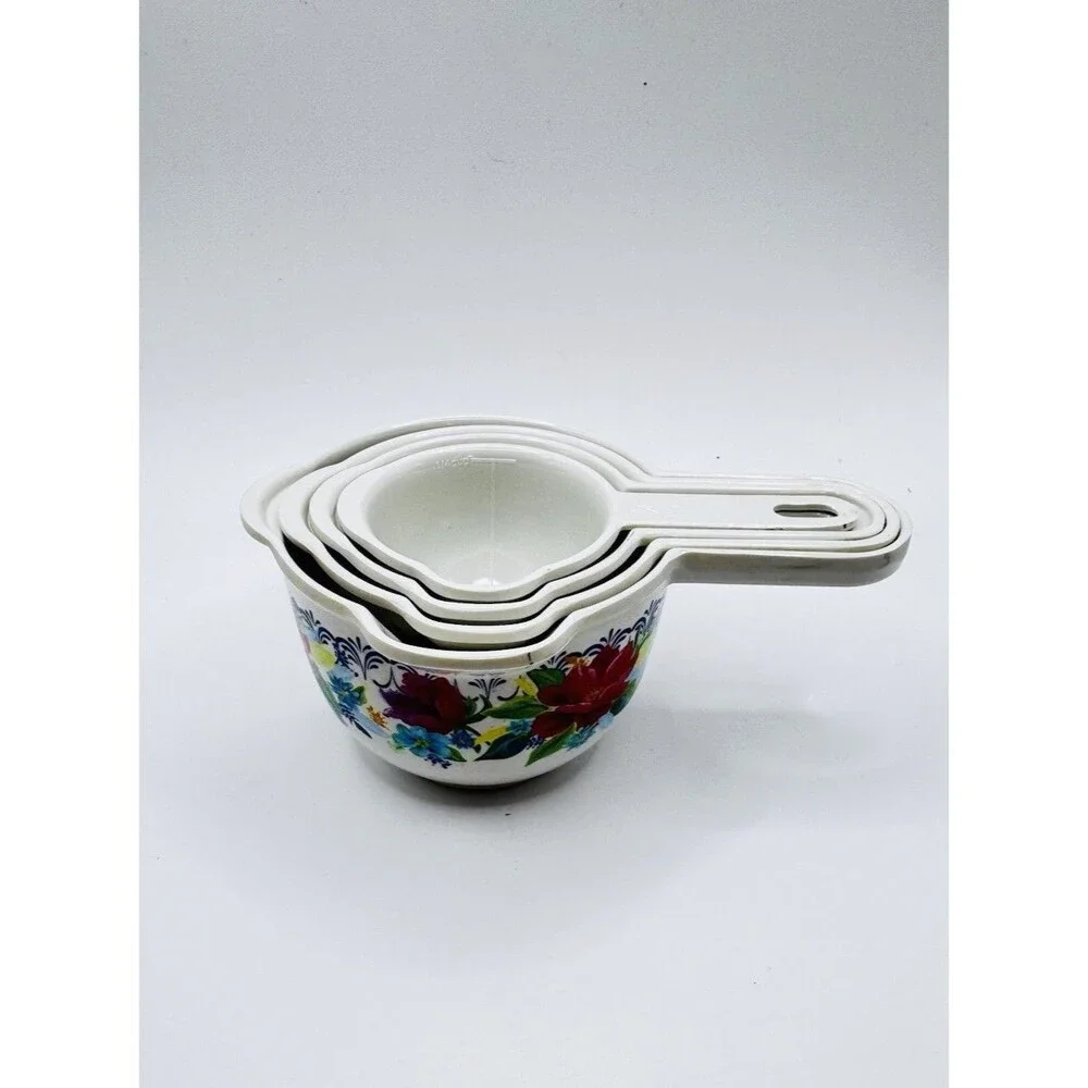 Unbranded charming vintage