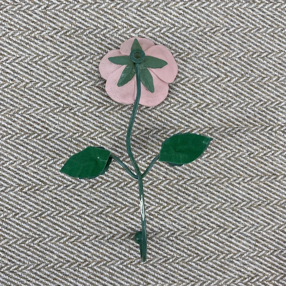 N/A pink enameled