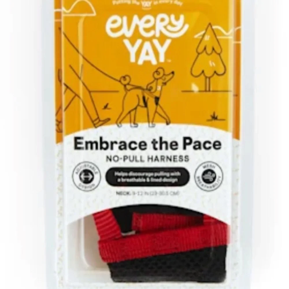 NWT Embrace the pace no pull dog harness M