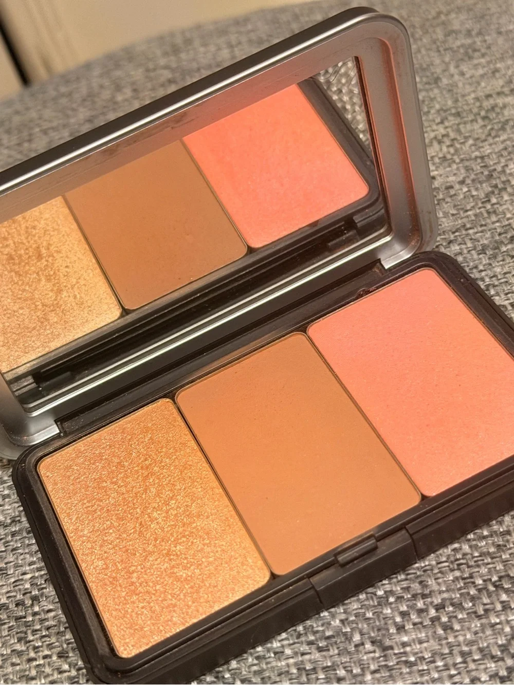 Makeup Forever Trio Face Palette — Peach, Bronze, Gold