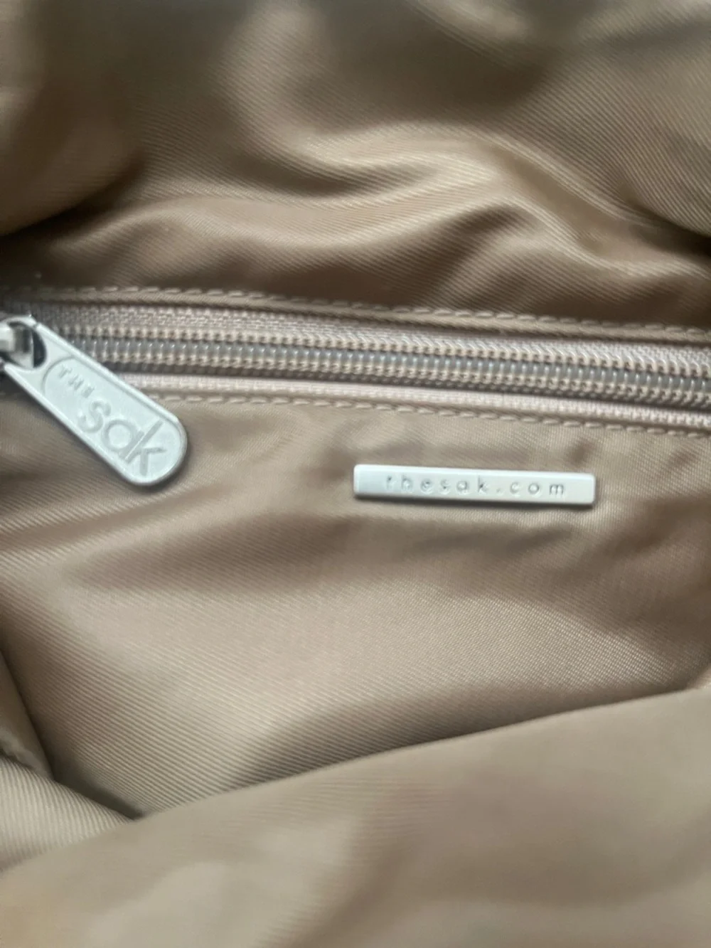 N/A lightweight woven