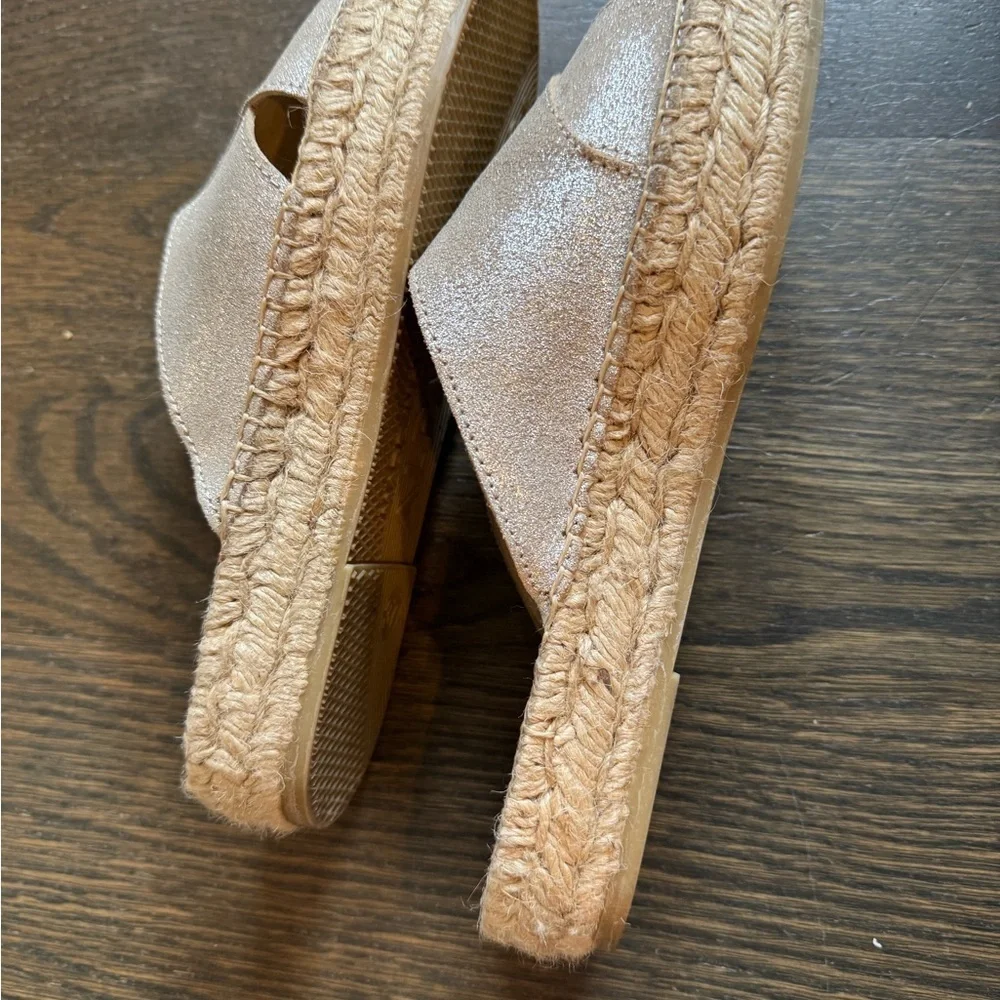 Anthropologie chic comfortable