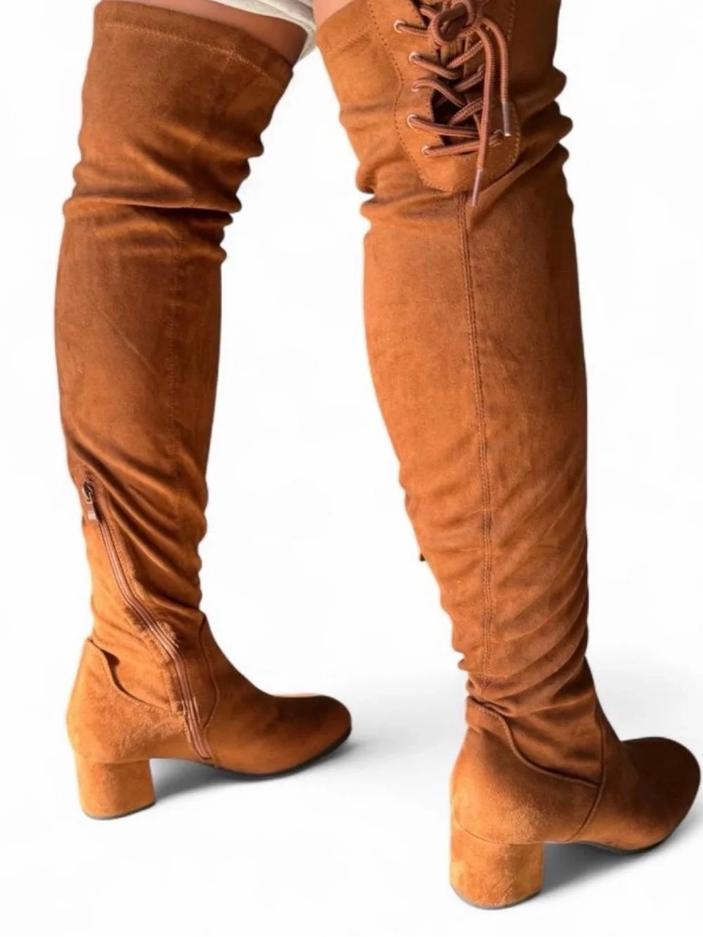 Dream Pairs tall over