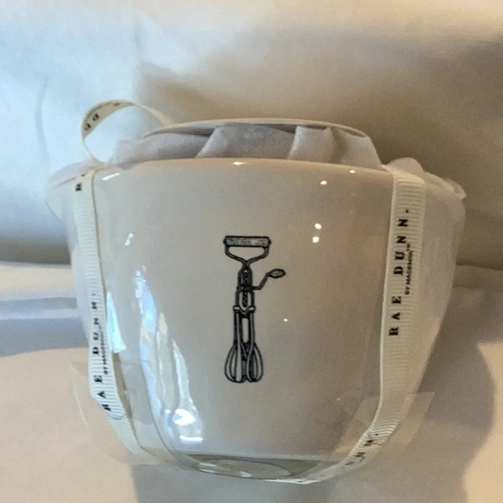 Rae Dunn Utensils measuring cups