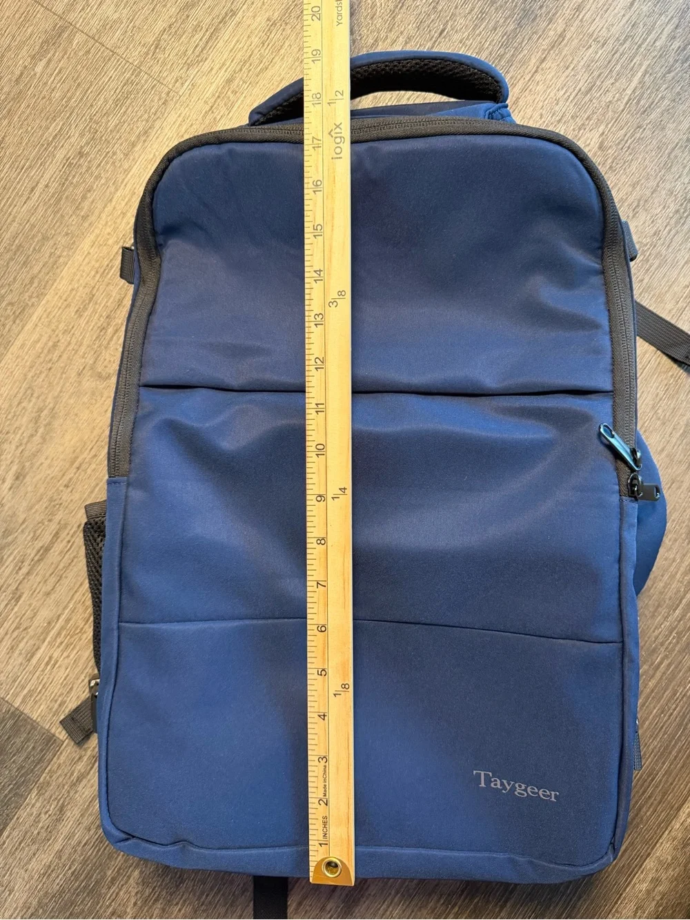N/A sleek navy