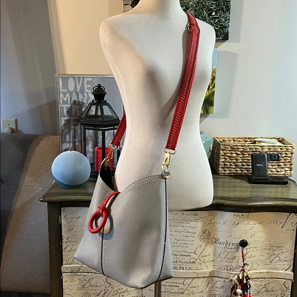 2 IN ONE BAG PEBBLED VEGAN LEATHER HOBO BAG AND MATCHING POUCH TWO TONE GRAY RED