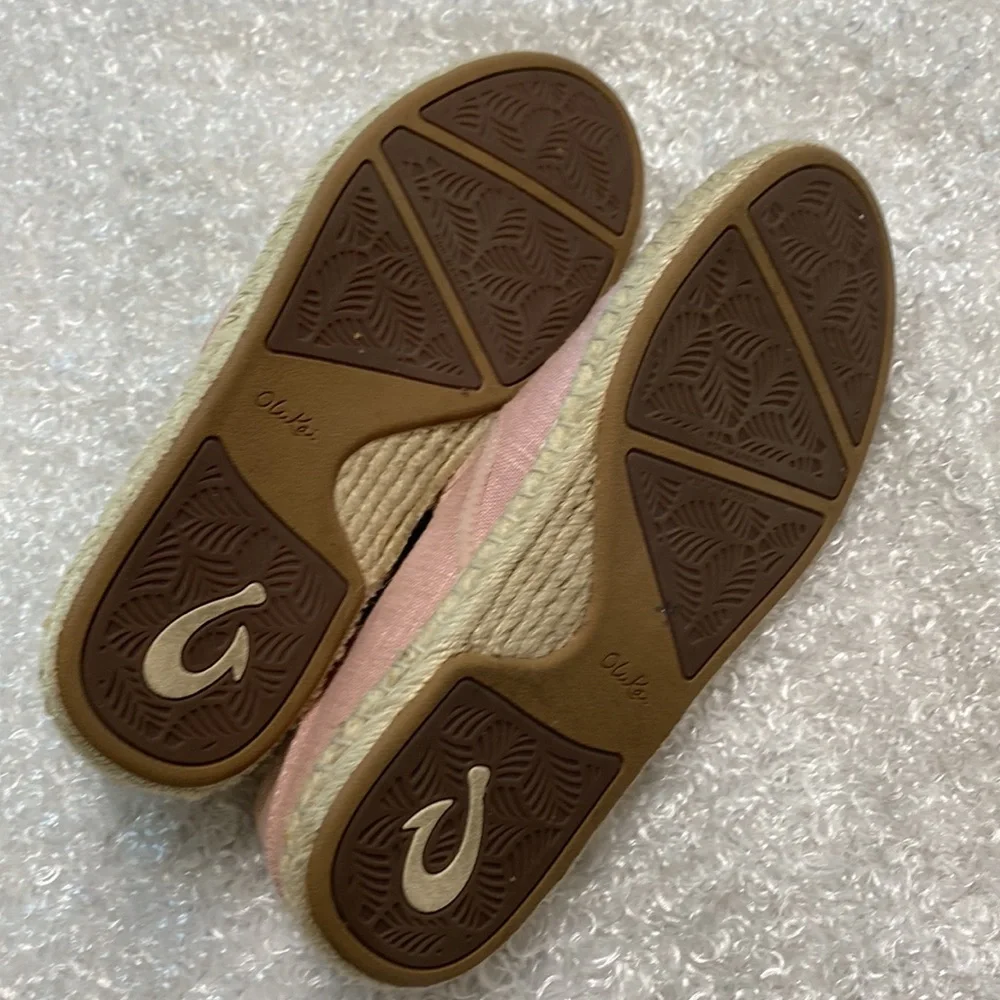 OluKai ladies size