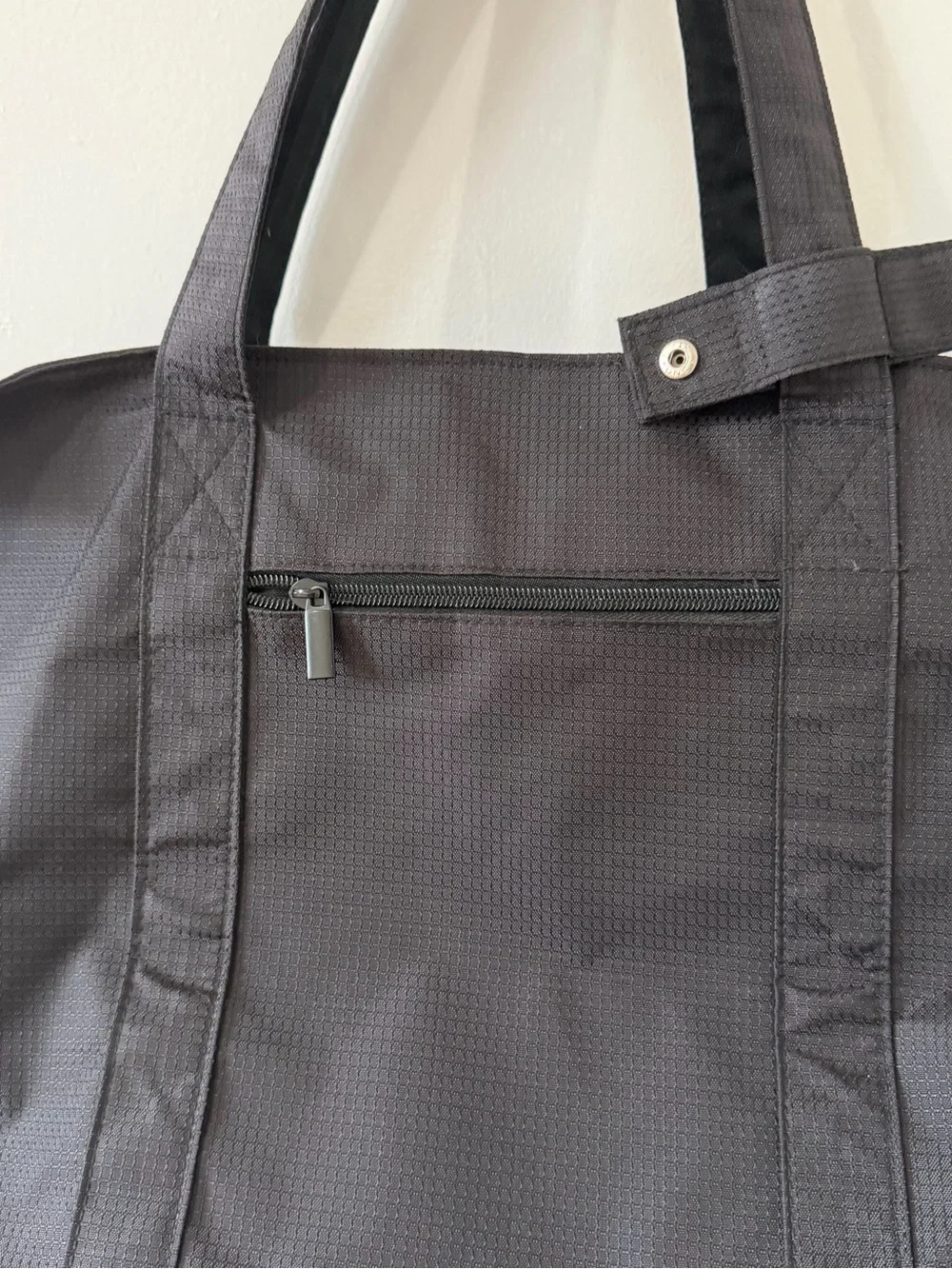 Maxpack black dog