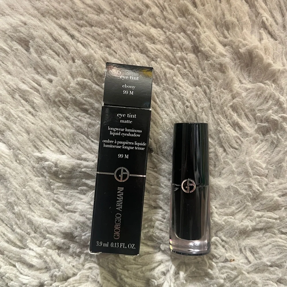 ARMANI beauty Eye Tint Longwear Liquid Eyeshadow 99M Ebony