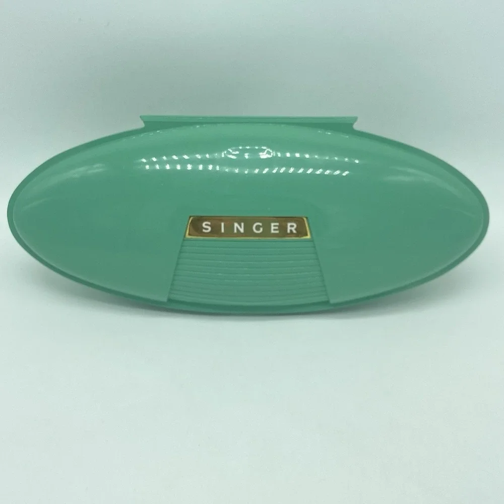 Singer vintage buttonholer