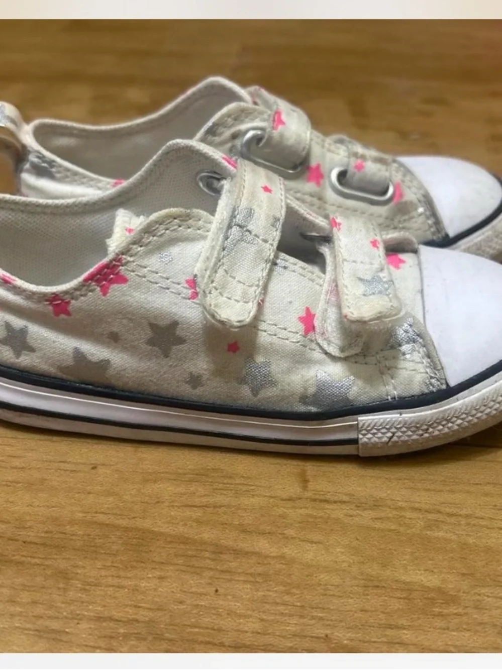 Converse cute kids