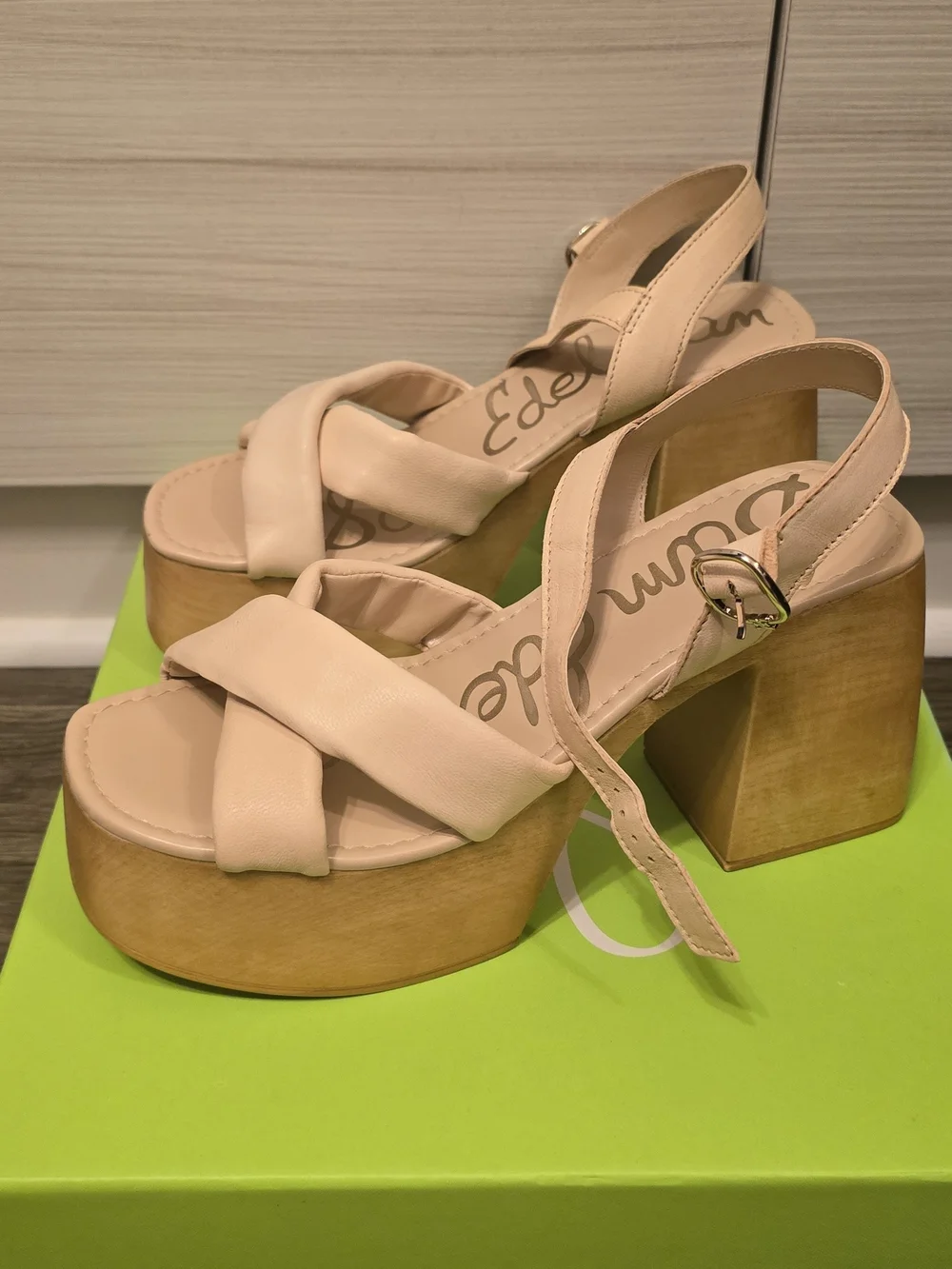 Sam Edelman sam edelman
