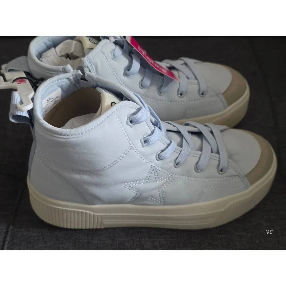 itle NWT Justice Girls Light Blue High Top Sneakers  Size 3  Side Zip