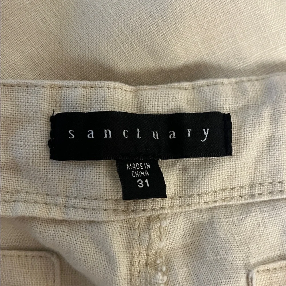 Sanctuary measurements length