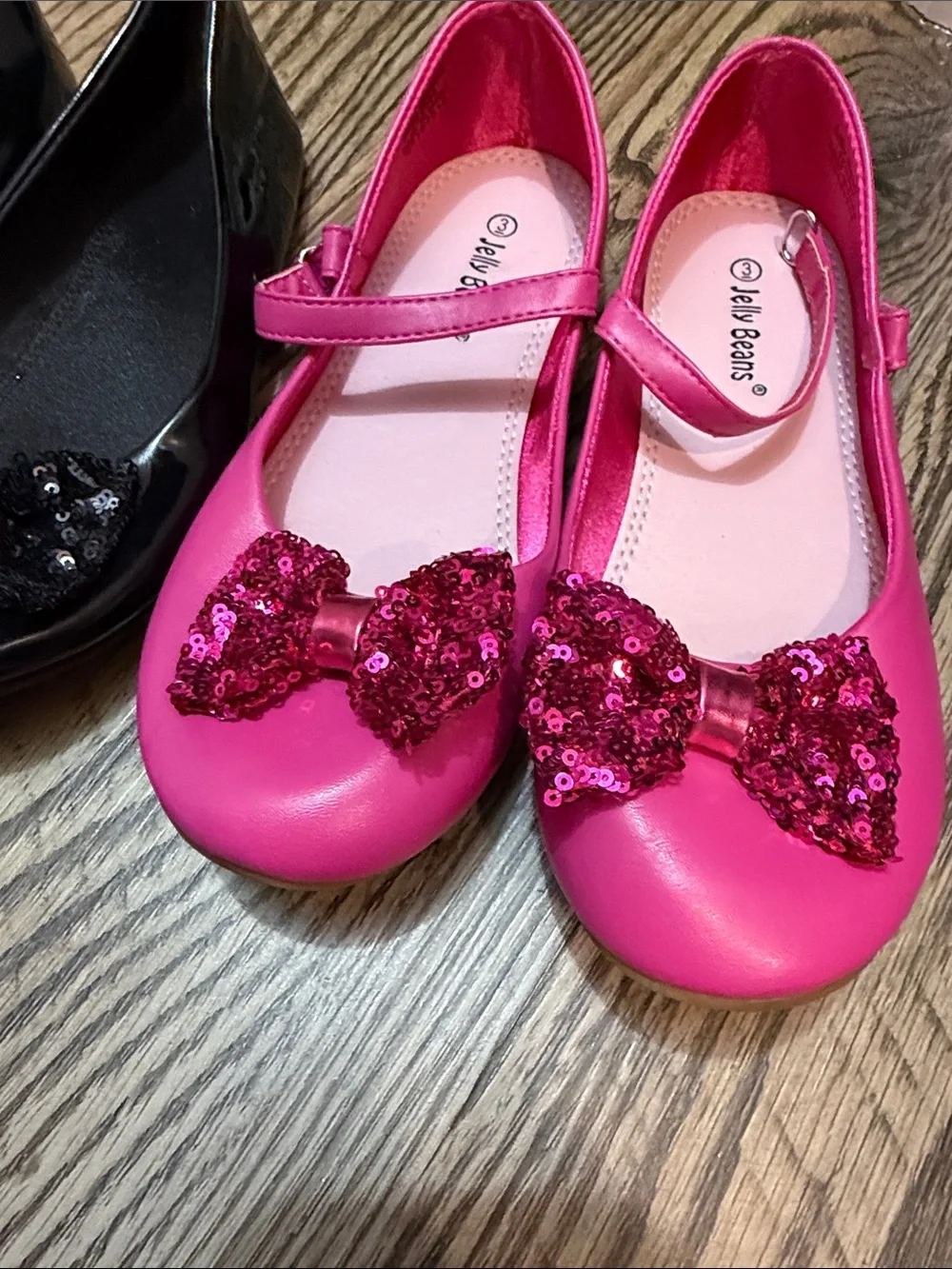 Jelly Beans Girls Sequin Bow Mary Janes - Hot Pink & Black