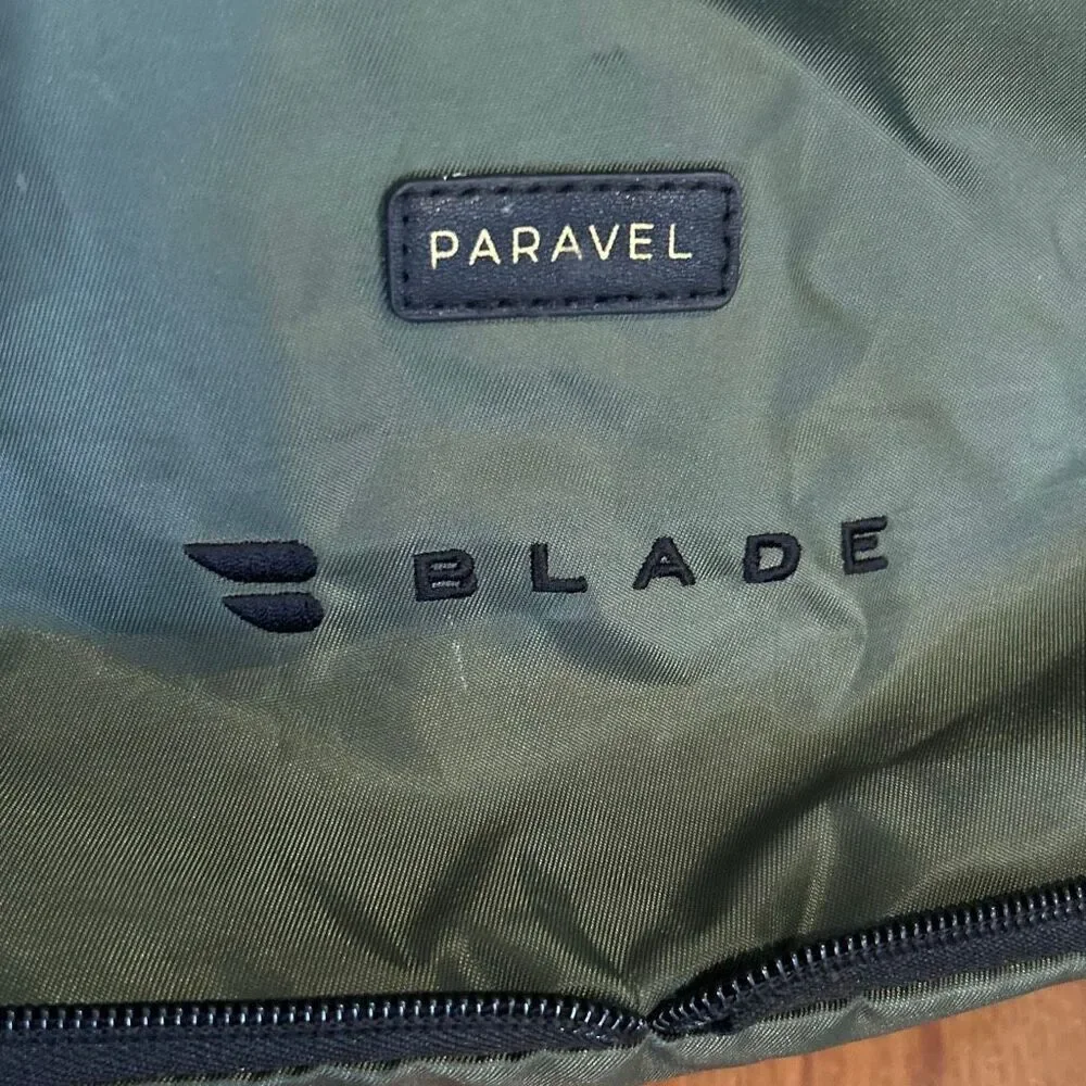 Paravel blade fold